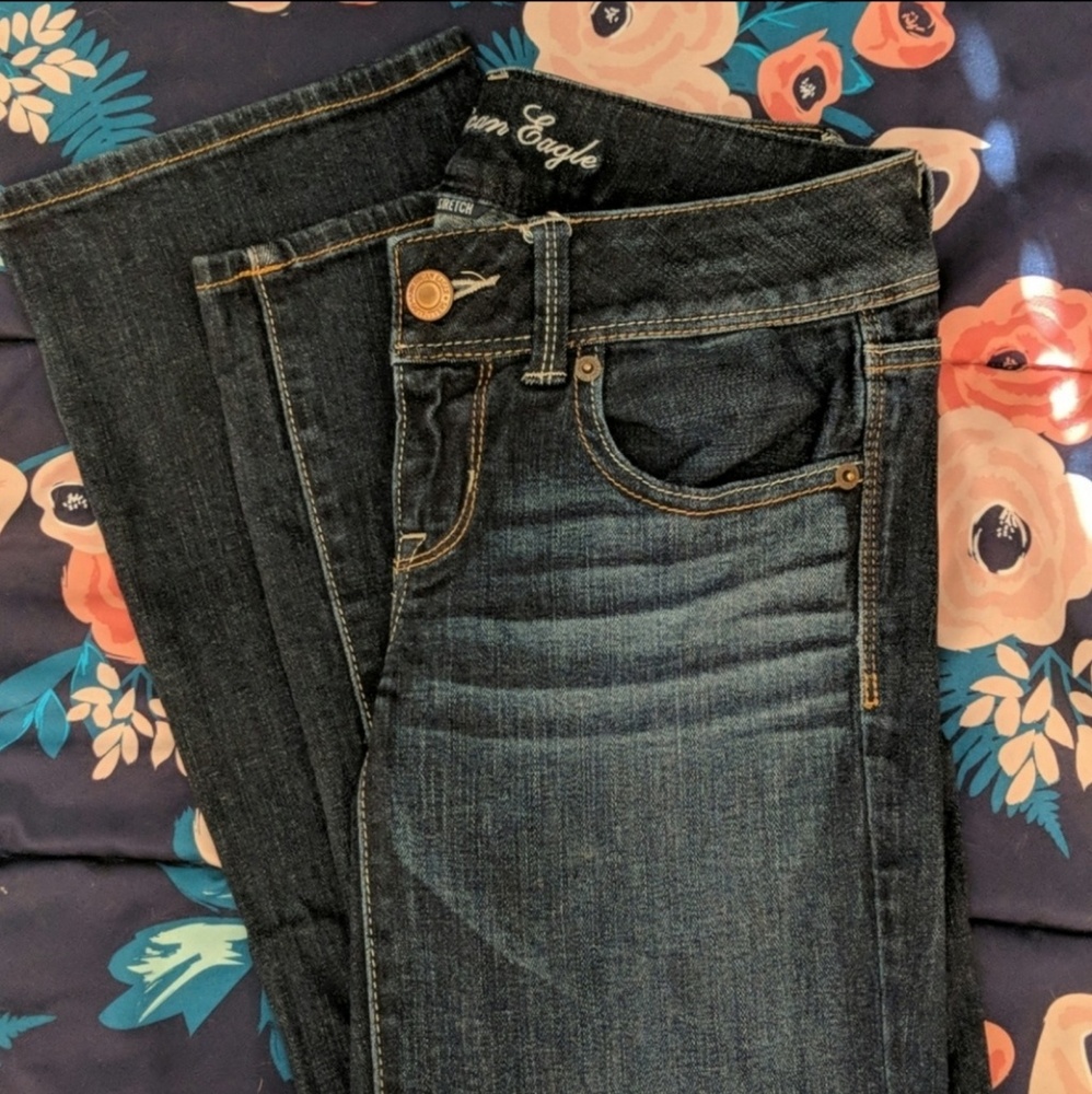 AE jeans size 2 short! FINAL PRICE DROP